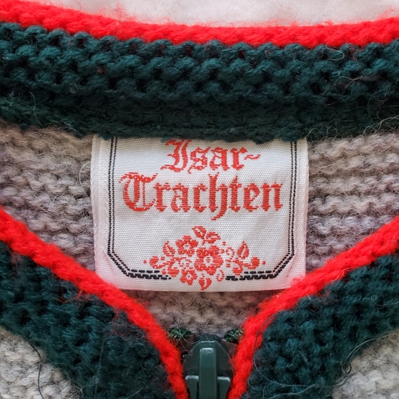 Traditional German Cardigan - Picture 5 of 9